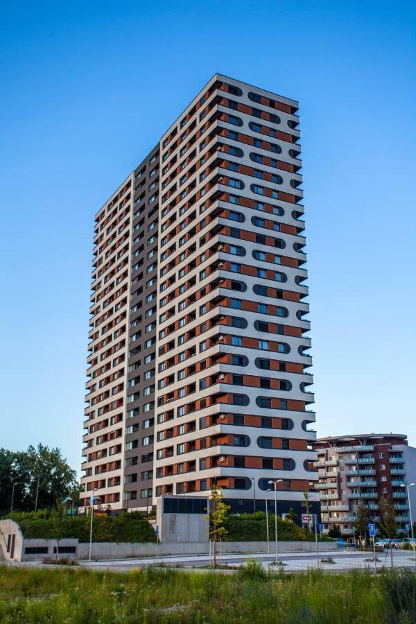 Air-Conditioned City View Apartment 24H Check-In Pozsony Kültér fotó